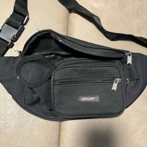 Black Men's Bag sport a little distressed in fair condition